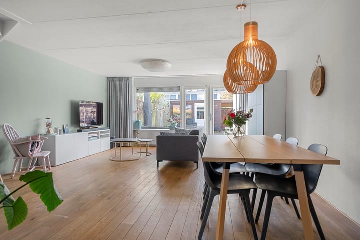 Foto 2 van Comeniusstate 11