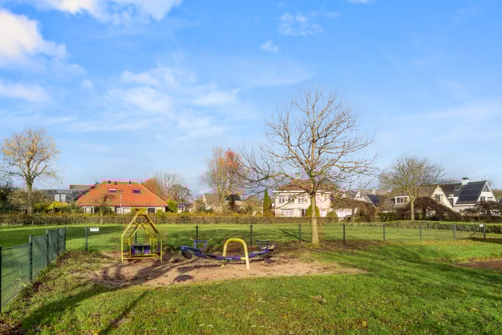 Foto 10 van Comeniusstate 11