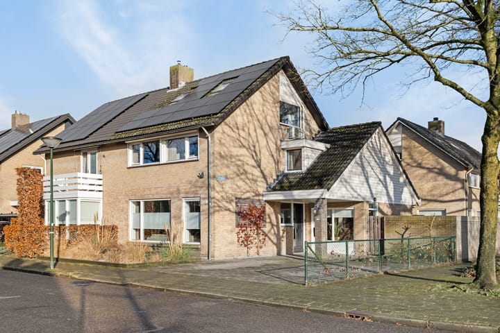 Foto 1 van Dorenbos 15