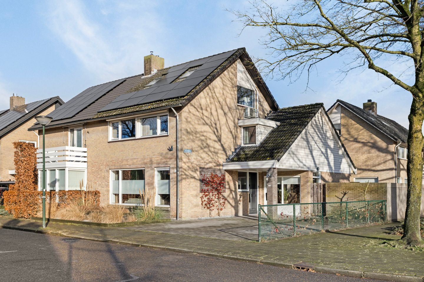 Foto 1 van Dorenbos 15