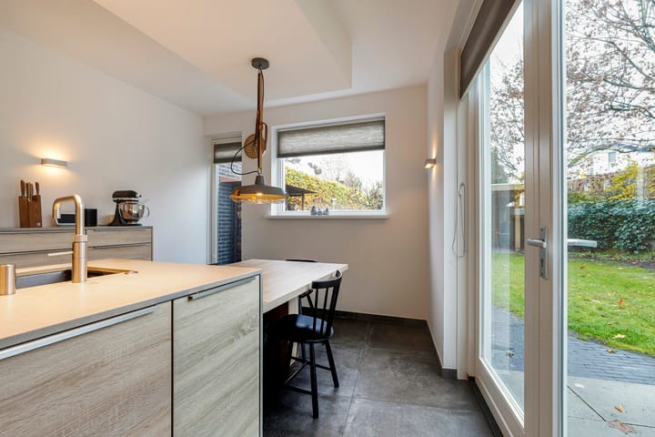 Foto 22 van Wim Sonneveldstraat 29