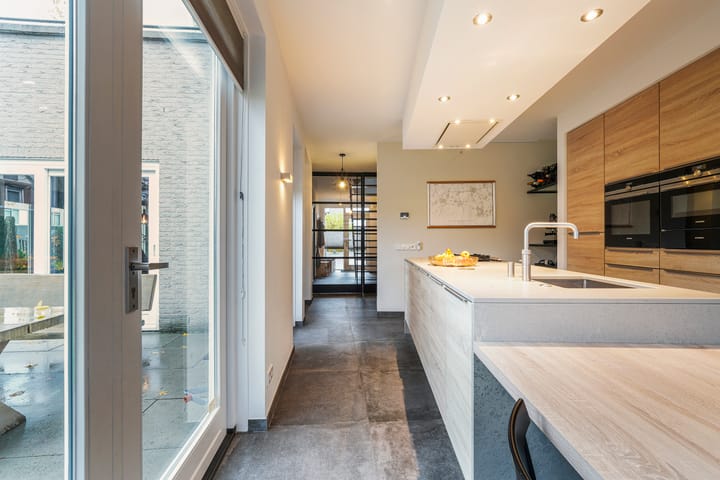 Foto 23 van Wim Sonneveldstraat 29