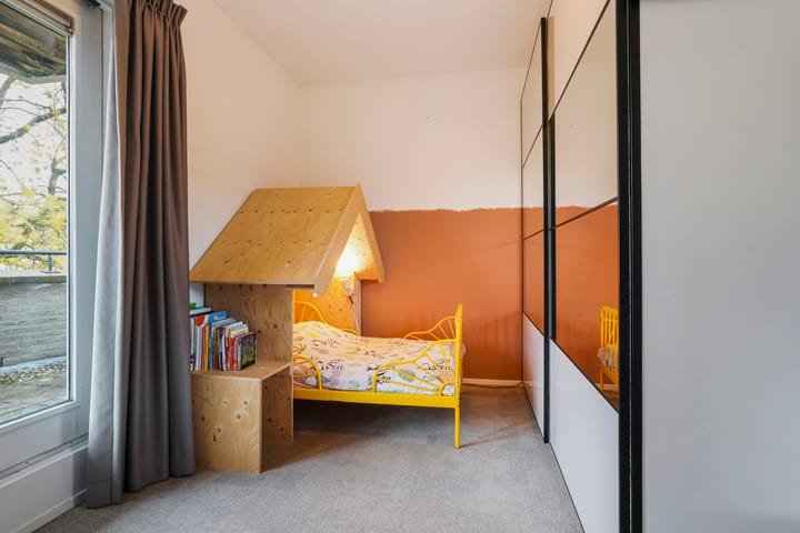 Foto 35 van Wim Sonneveldstraat 29