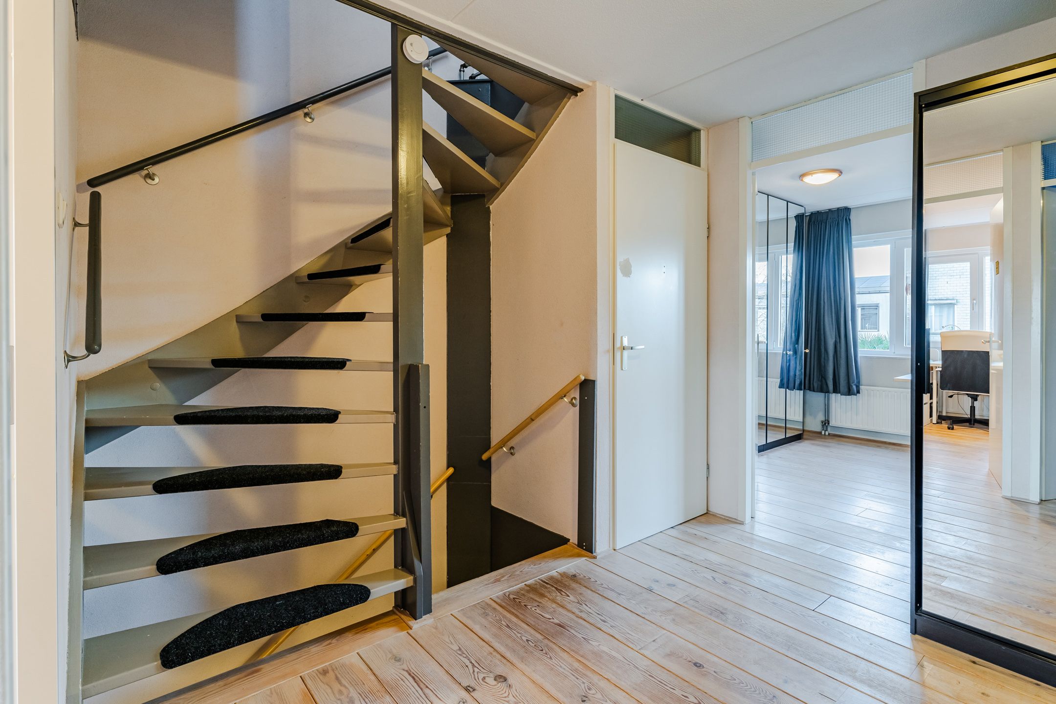 Foto 21 van Waterviolier 4