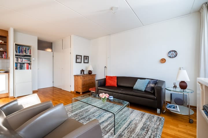 Foto 7 van Generaal Marshallweg 73