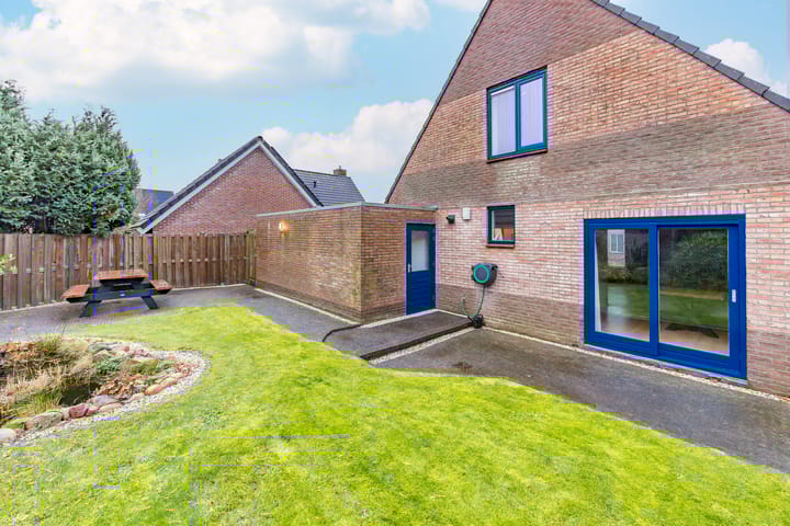 Foto 2 van De Lijnstukken 1