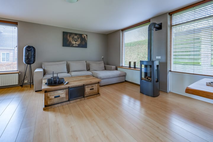 Foto 9 van De Lijnstukken 1