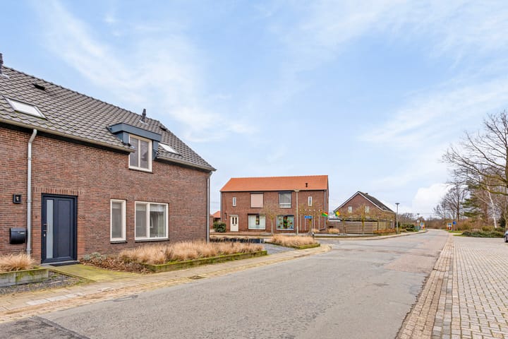 Foto 4 van Molenweg 10