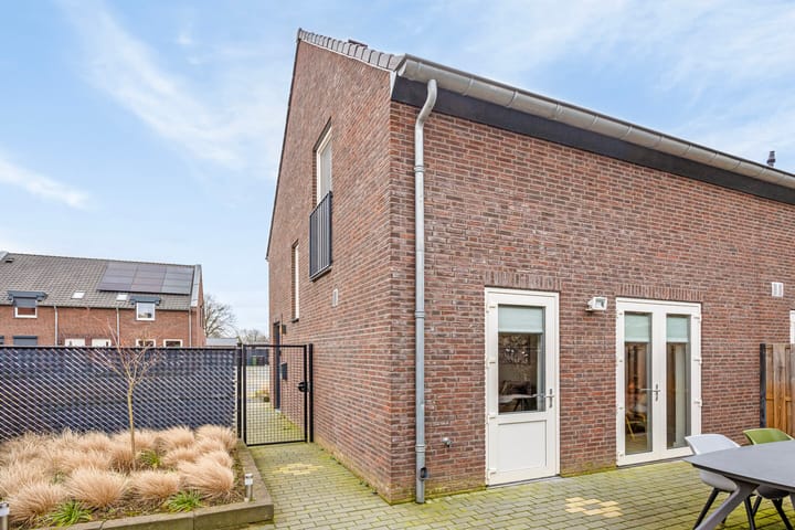 Foto 23 van Molenweg 10