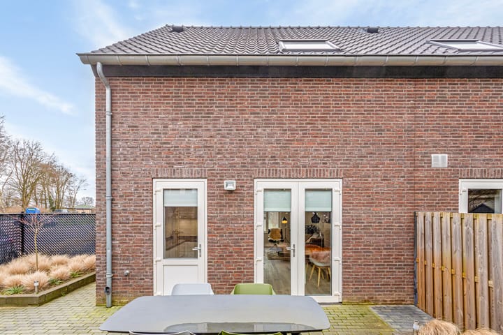 Foto 24 van Molenweg 10