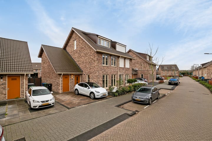 Foto 5 van Jean-Paul Sartrestraat 6