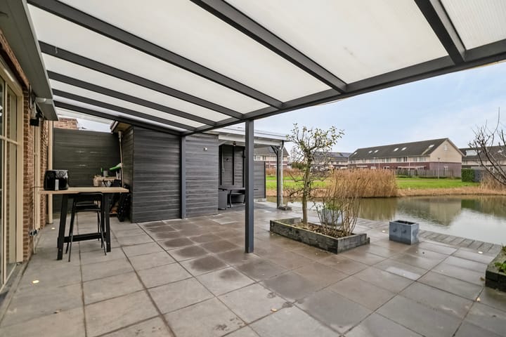 Foto 19 van Jean-Paul Sartrestraat 6