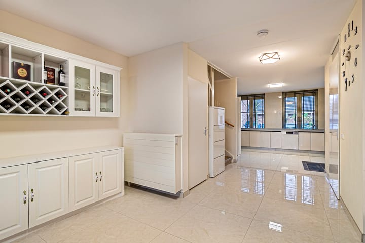 Foto 23 van Jean-Paul Sartrestraat 6