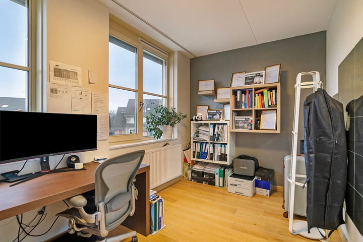 Foto 30 van Jean-Paul Sartrestraat 6