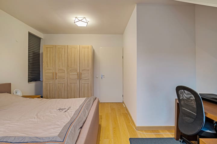 Foto 39 van Jean-Paul Sartrestraat 6