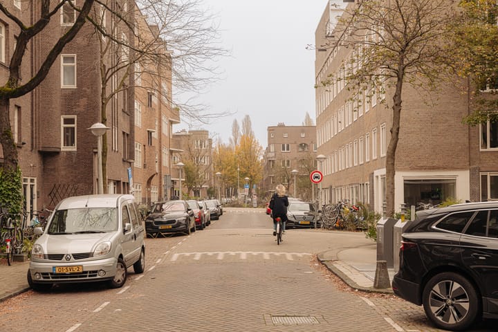 Foto 16 van Vechtstraat 13-3