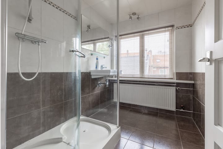 Foto 18 van Cattenhagestraat 58