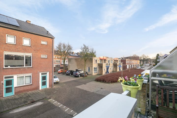 Foto 25 van Bevrijdingsweg 27