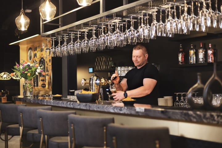 Foto 9 van Willemsplein 25