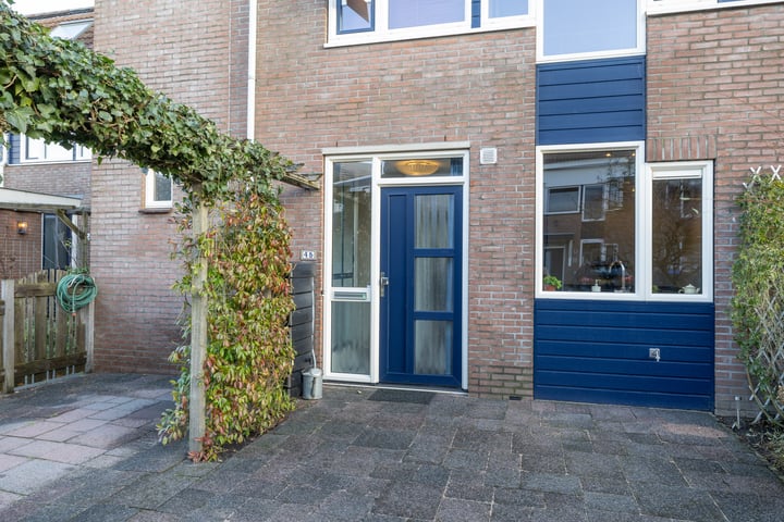 Bekijk foto 6 van Waardijnstraat 45