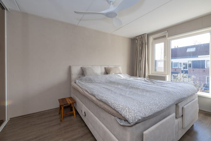 Foto 18 van Waardijnstraat 45