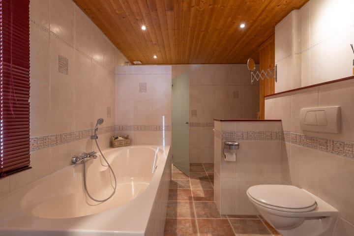 Foto 20 van Waardijnstraat 45