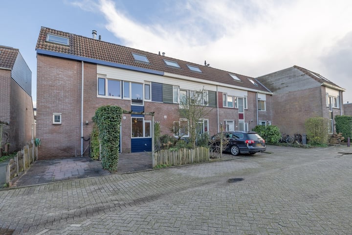 Bekijk foto 30 van Waardijnstraat 45