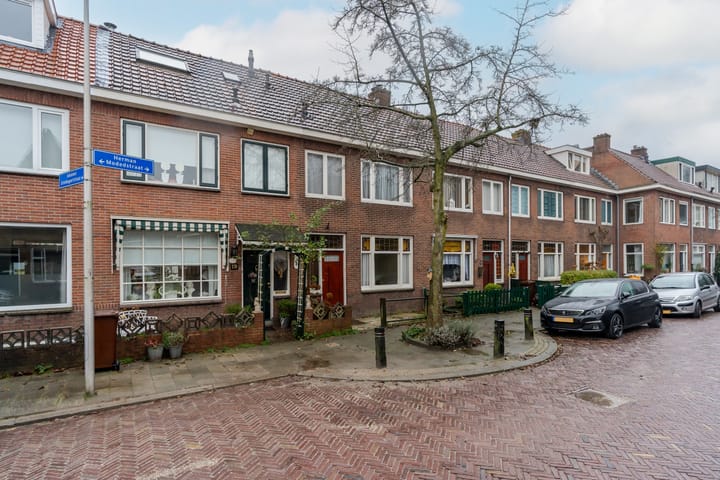 Foto 4 van Herman Modedstraat 17