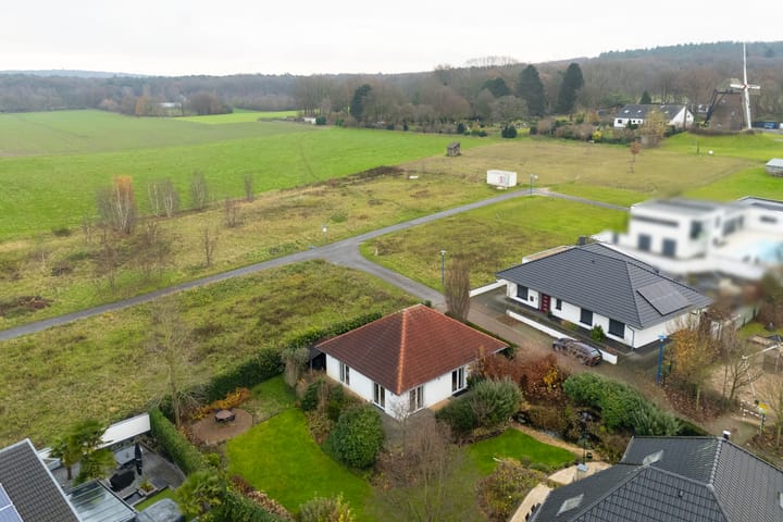 Foto 1 van Bernhard-Wemmer-Strasse 5