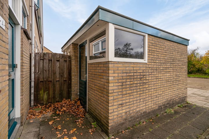 Foto 24 van Stikkerstraat 4