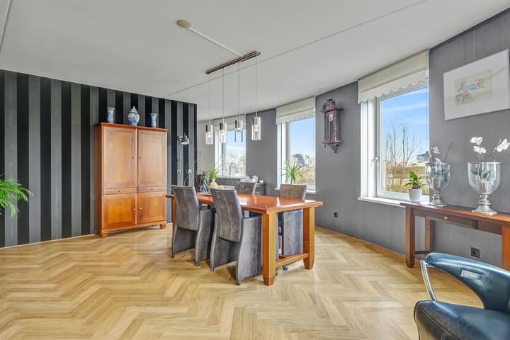 Foto 6 van Mercurius 49