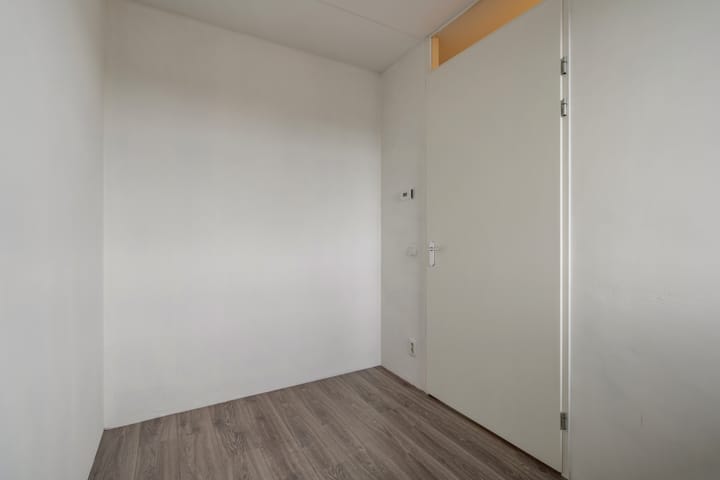 Foto 20 van Meerten Verhoffstraat 10-D18