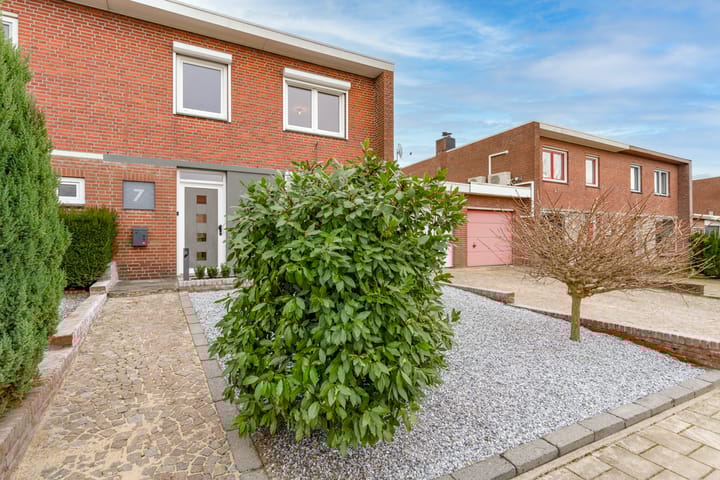 Foto 39 van Rootveldstraat 7