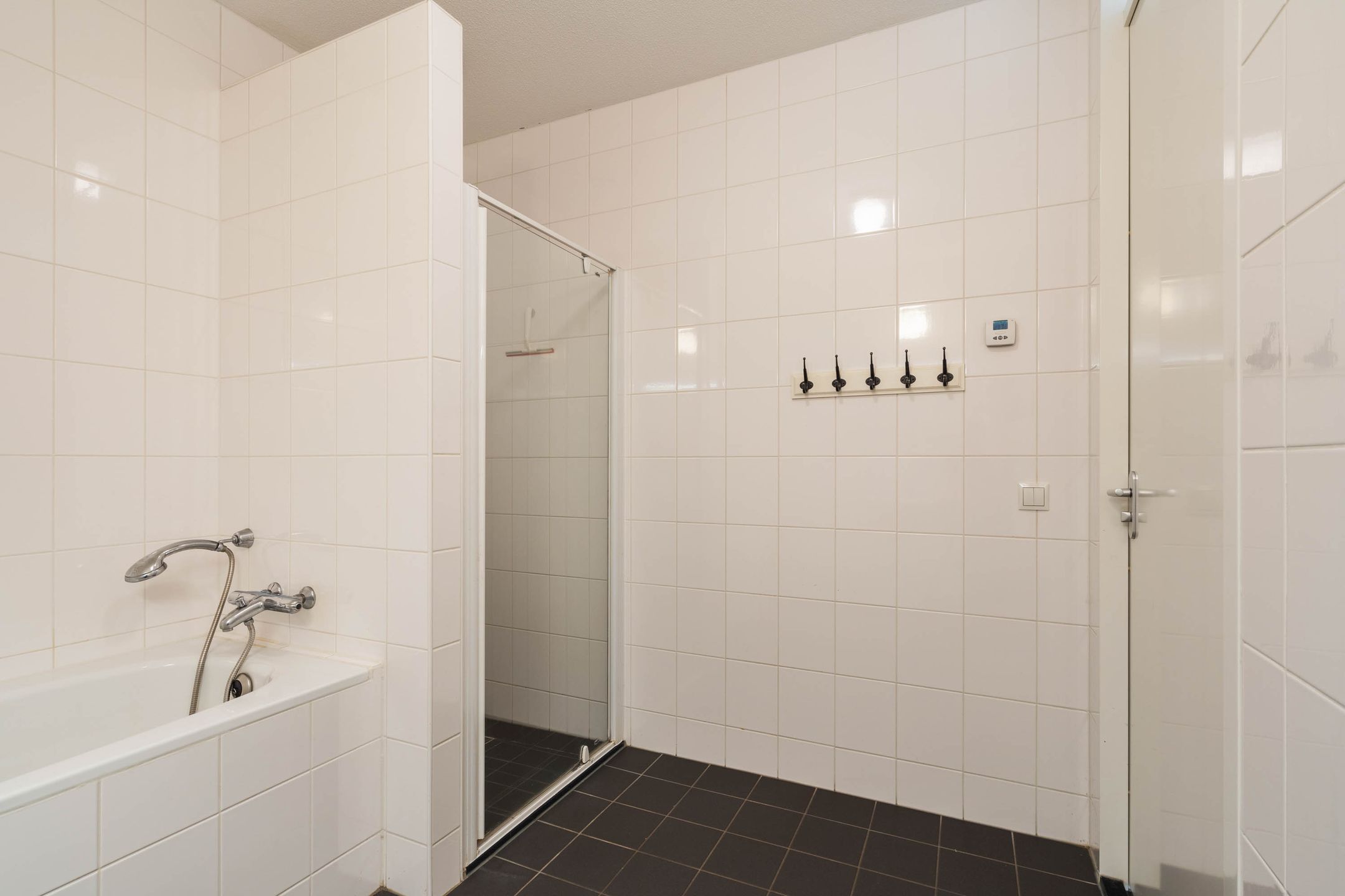 Photo 18 of Stationsweg 57