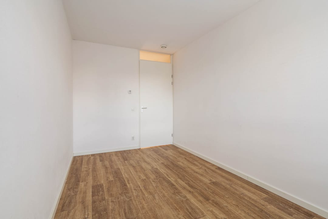 Photo 22 of Stationsweg 57