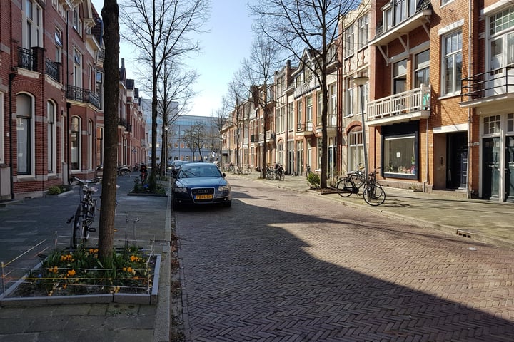 Bekijk foto 2 van Jozef Israëlsstraat 81