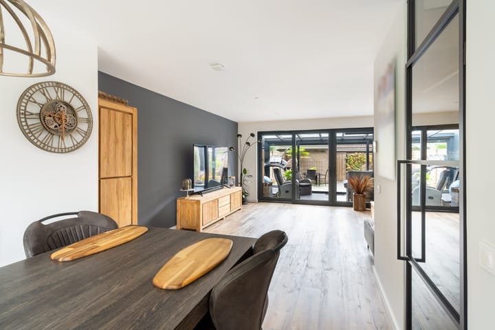 Foto 25 van Rozenerf 8