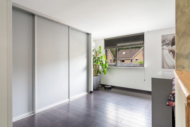 Foto 39 van Rozenerf 8