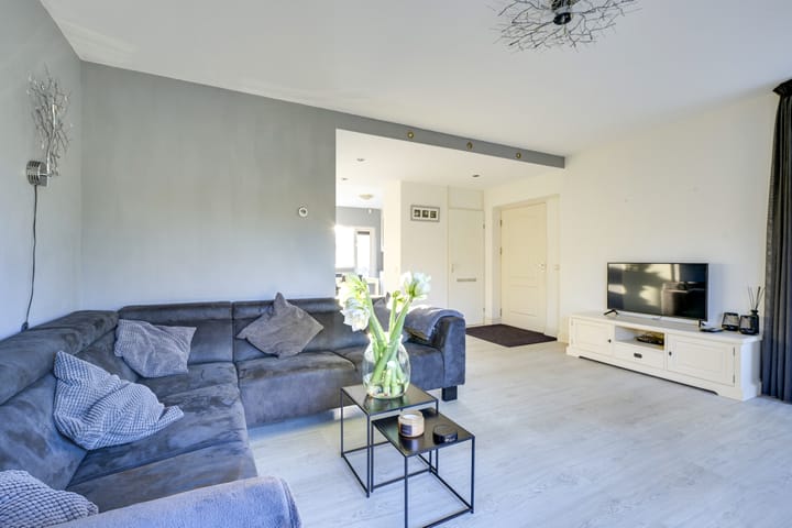 Foto 11 van Slechtvalk 4