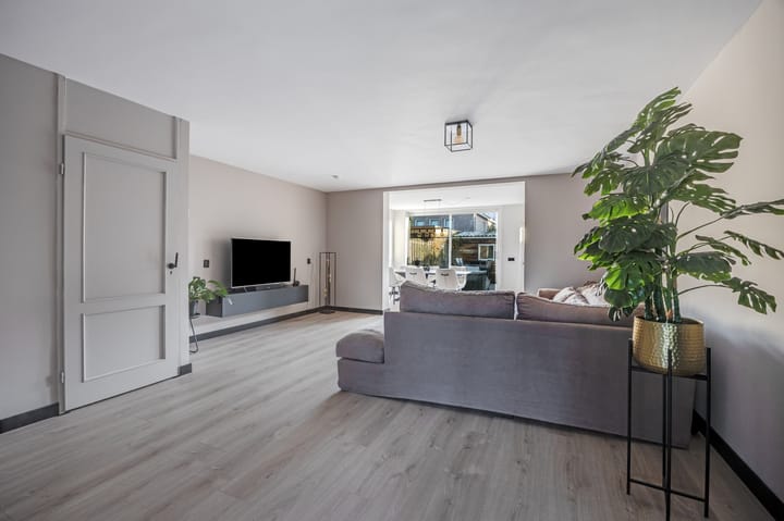 Foto 8 van Marathon 111