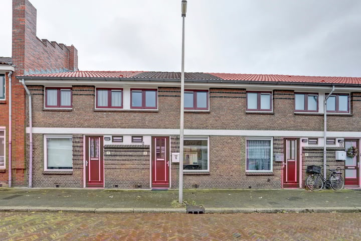 Foto 1 van M. de Klerkstraat 6