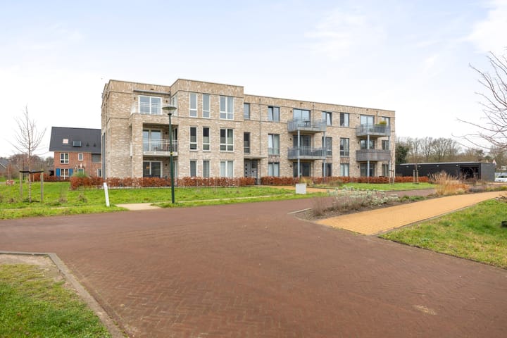 Foto 2 van Stobbenakker 81