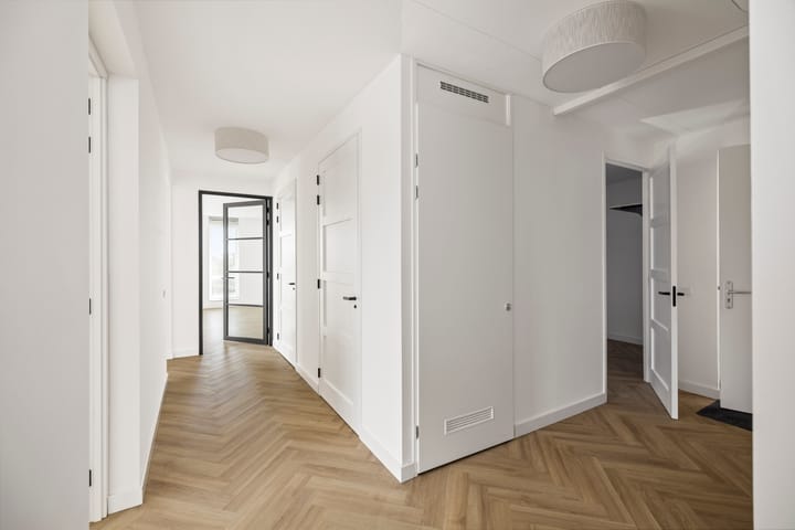 Photo 9 of Stobbenakker 81