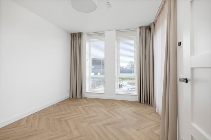 Photo 17 of Stobbenakker 81