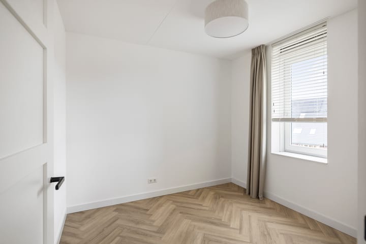 Photo 19 of Stobbenakker 81