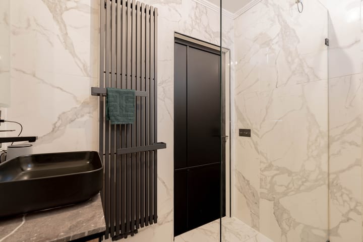 Photo 20 of Nickeriestraat 52-2