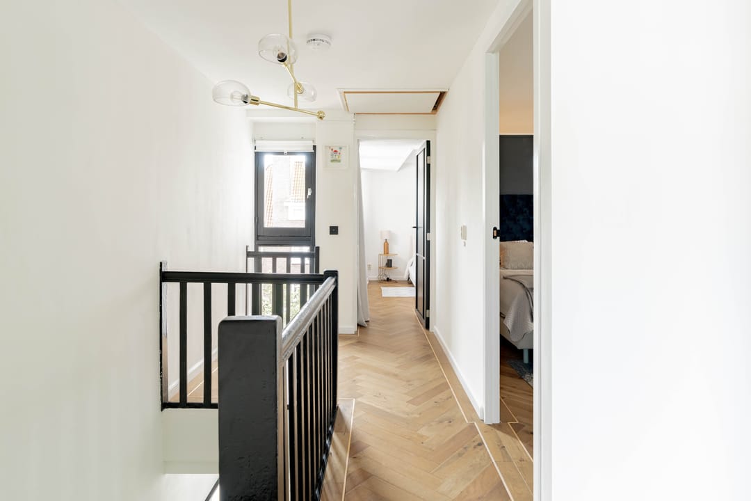 Photo 23 of Nickeriestraat 52-2