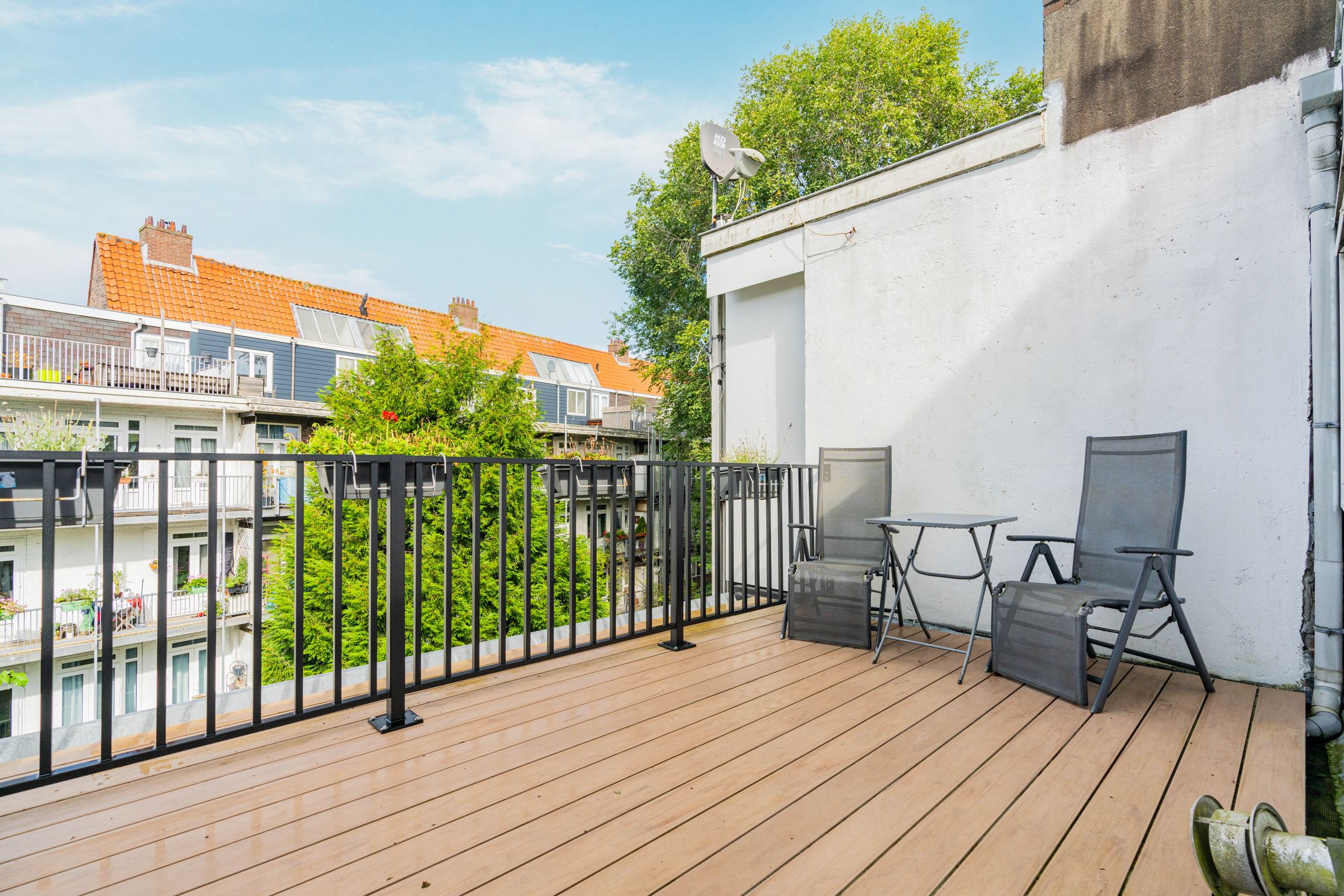 Photo 33 of Nickeriestraat 52-2