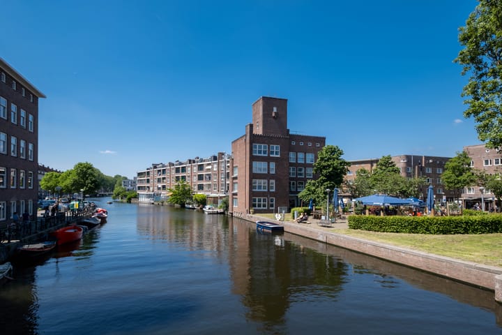 Photo 38 of Nickeriestraat 52-2