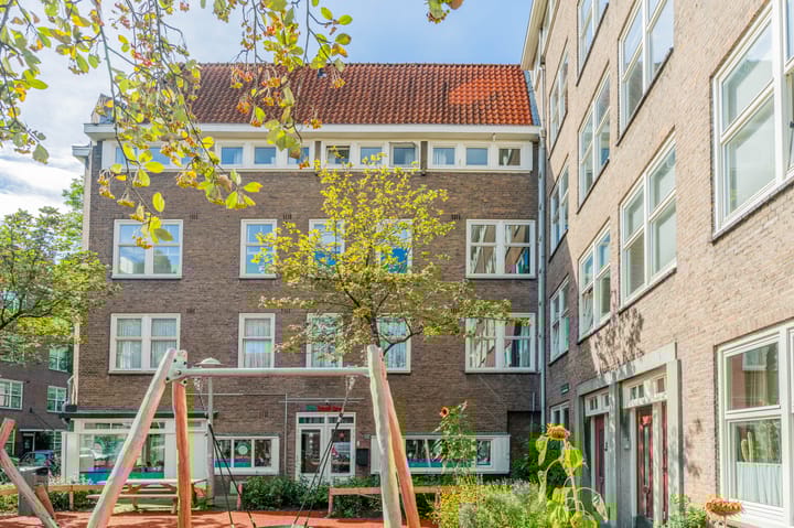 Photo 36 of Nickeriestraat 52-2